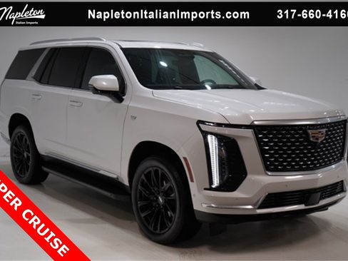 Used 2025 Cadillac Escalade Premium Luxury image 1