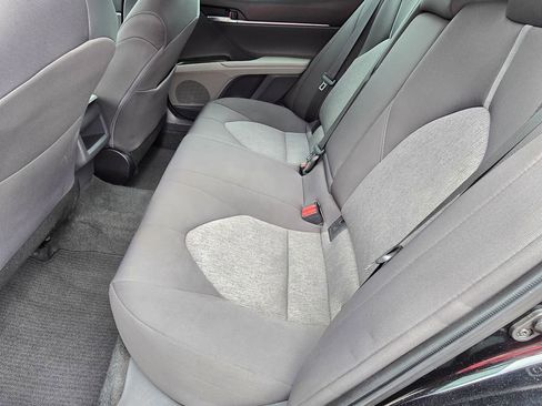 Used 2022 Toyota Camry LE w/ Convenience Package FWD image 13