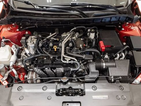 Used 2021 Nissan Altima 2.5 SR w/ SR Premium Package FWD image 3