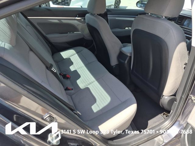 Used 2020 Hyundai Elantra SEL FWD image 14