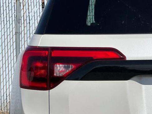 Used 2019 GMC Acadia SLT w/ Black Edition AWD/4WD image 23