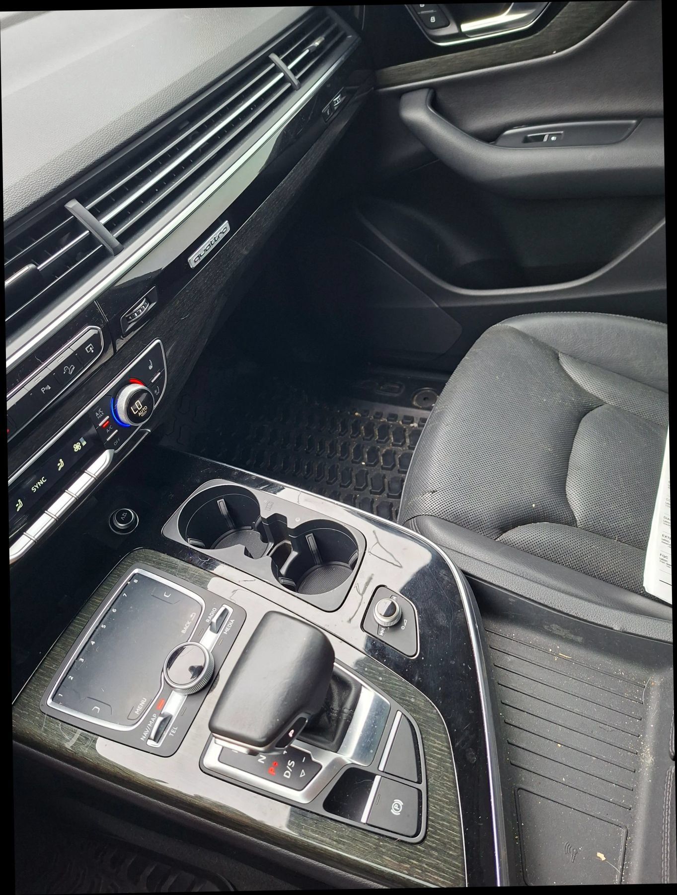 Used 2017 Audi Q7 3.0T Premium Plus w/ Premium Plus Package AWD/4WD image 14