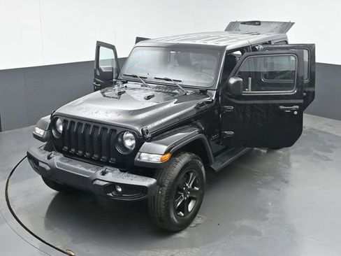 Used 2020 Jeep Wrangler Unlimited Sahara image 49