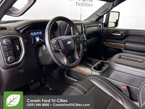 Used 2021 Chevrolet Silverado 3500 High Country w/ Z71 Off-Road Package AWD/4WD image 3