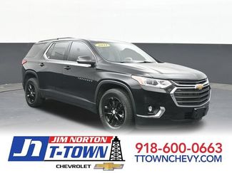 Used 2021 Chevrolet Traverse LT w/ LPO, Floor Liner Package FWD 360° Tour
