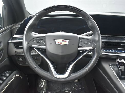 Used 2023 Cadillac Escalade ESV Sport w/ LPO, ONYX Package AWD/4WD image 15
