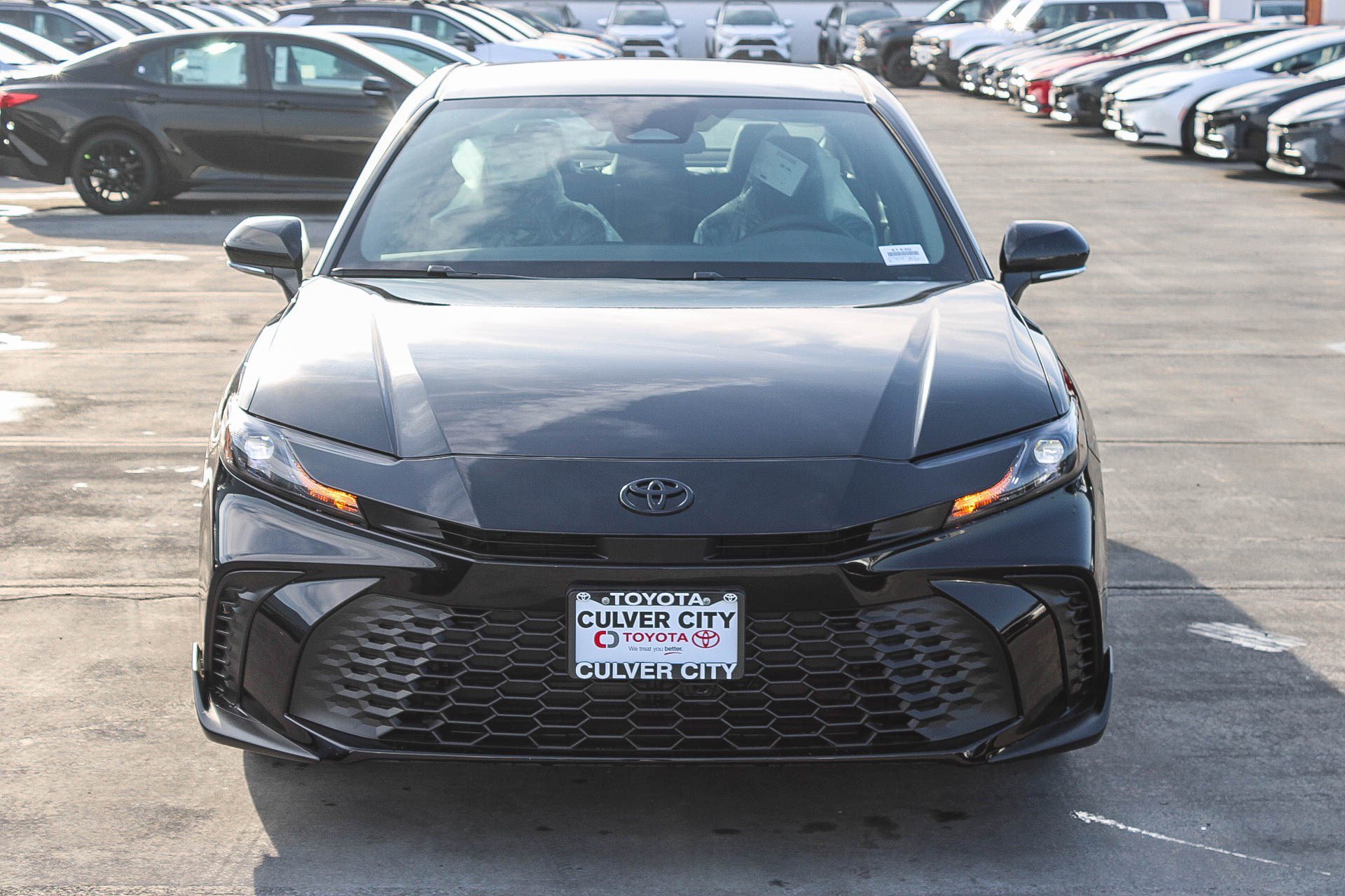 New 2026 Toyota Camry SE FWD image 2
