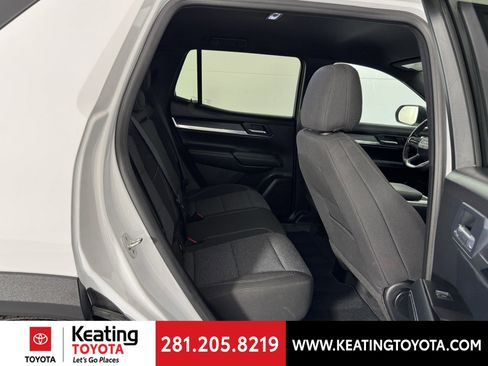 Used 2026 GMC Terrain Elevation image 18