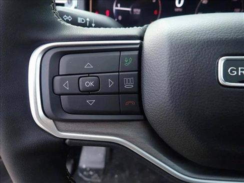 New 2026 Jeep Grand Wagoneer L Limited AWD/4WD image 17
