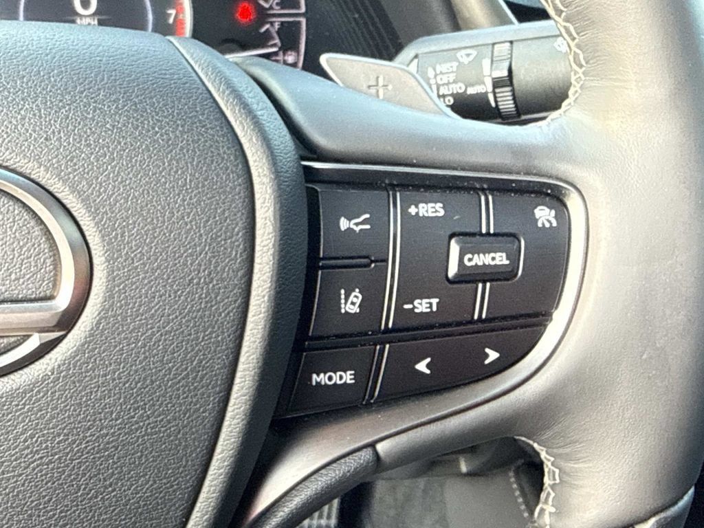 Used 2021 Lexus ES 350 w/ Premium Package FWD image 20