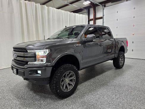 Used 2019 Ford F150 Lariat w/ Equipment Group 502A Luxury AWD/4WD image 3