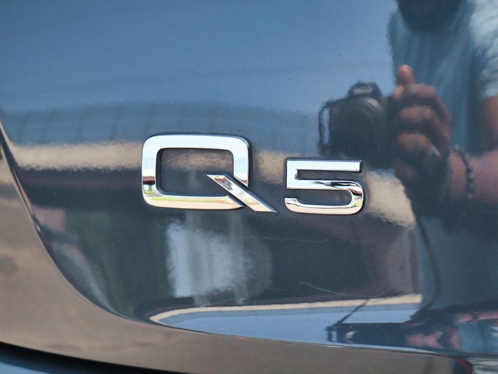 Used 2021 Audi Q5 2.0T Premium Plus w/ Premium Plus Package AWD/4WD image 62