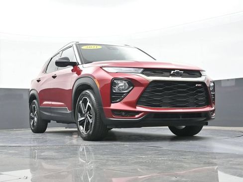 Used 2021 Chevrolet TrailBlazer RS w/ Technology Package FWD image 54