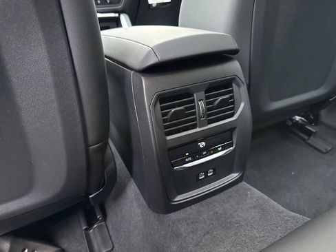 New 2026 BMW i4 xDrive40i image 22