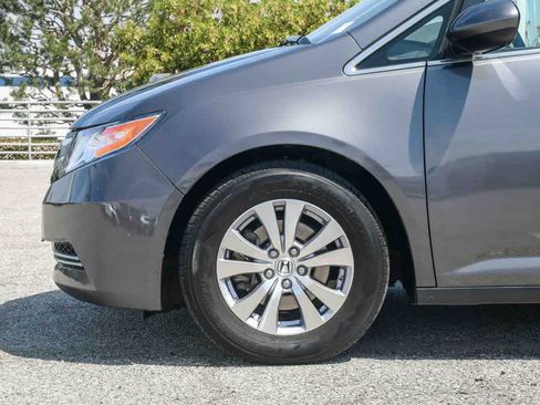 Used 2017 Honda Odyssey SE image 10