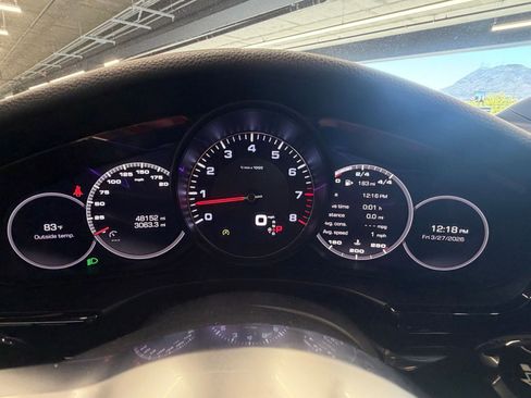 Certified 2018 Porsche Panamera 4S image 9