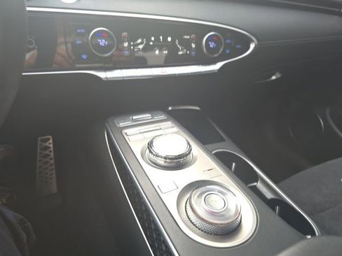 Used 2022 Genesis GV70 3.5T Sport w/ Sport Prestige Package image 15