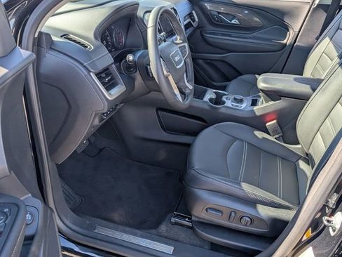 Used 2022 GMC Terrain Denali image 6