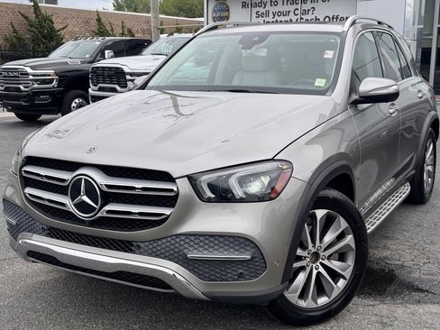 Used 2020 Mercedes-Benz GLE 350 4MATIC w/ Premium Package image 3