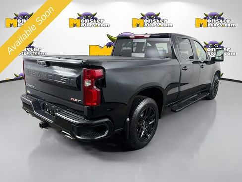 Used 2024 Chevrolet Silverado 1500 RST w/ Convenience Package II AWD/4WD image 5