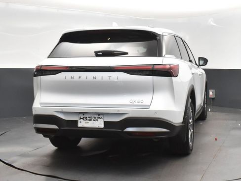 Certified 2026 INFINITI QX60 Pure w/ Cargo Package image 7