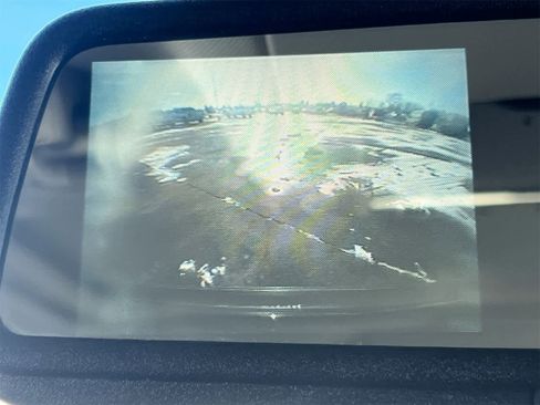 Used 2012 GMC Yukon SLT w/ SLT Chrome Package image 27