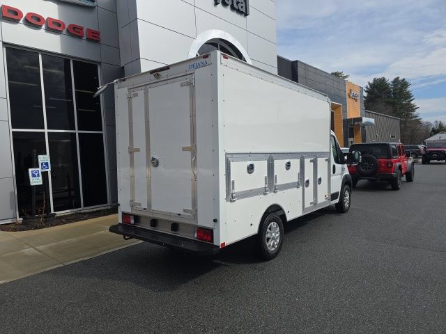 Used 2025 RAM ProMaster 3500 w/ Quick Order Package 22G SLT FWD image 6
