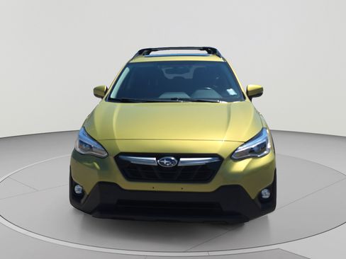 Used 2022 Subaru Crosstrek 2.5i Limited w/ Moonroof Package 2 AWD/4WD image 8
