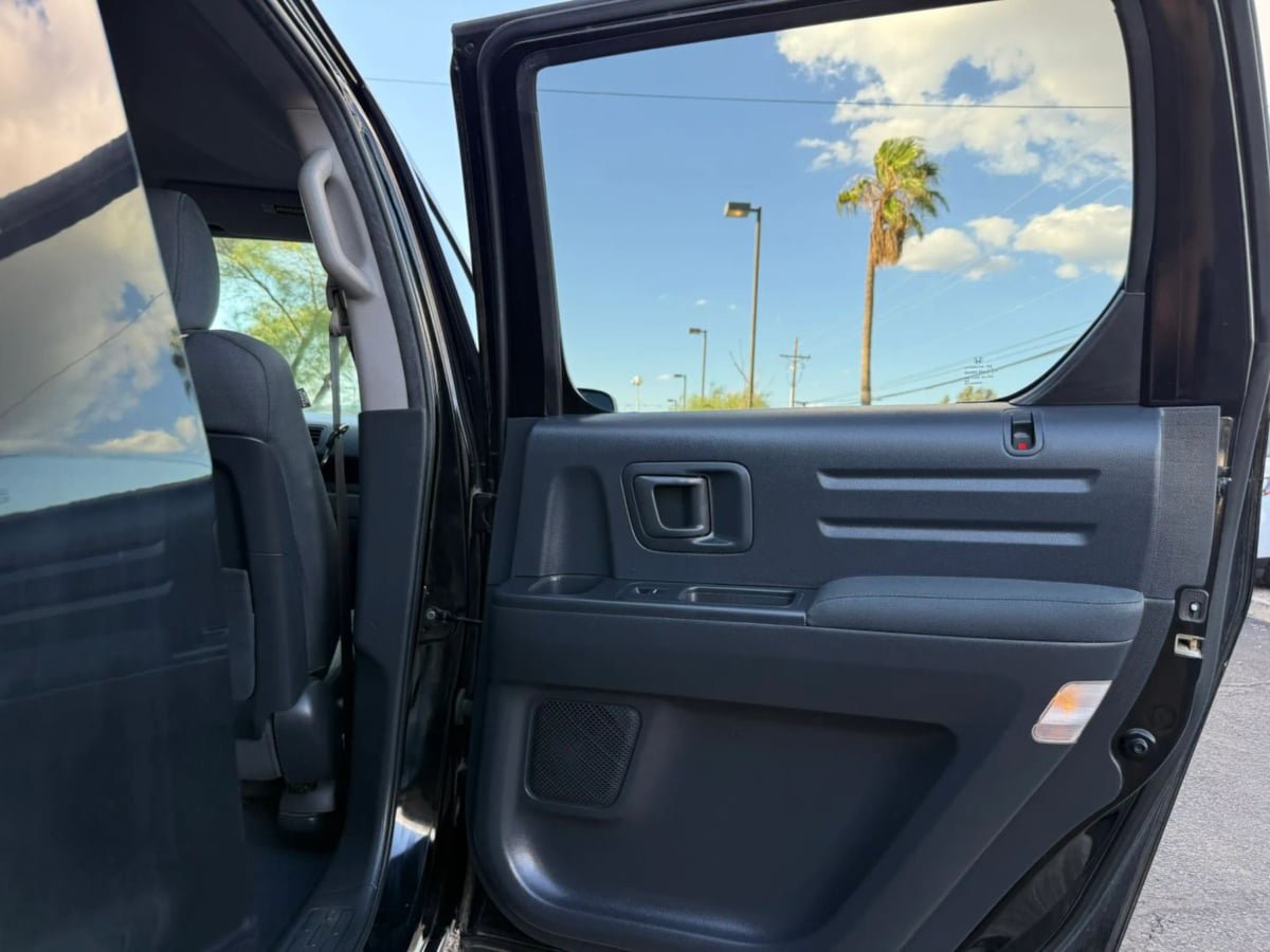 Used 2013 Honda Ridgeline Sport image 31