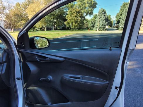 Used 2018 Chevrolet Spark LS image 16