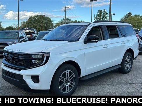 New 2025 Ford Expedition Active image 35