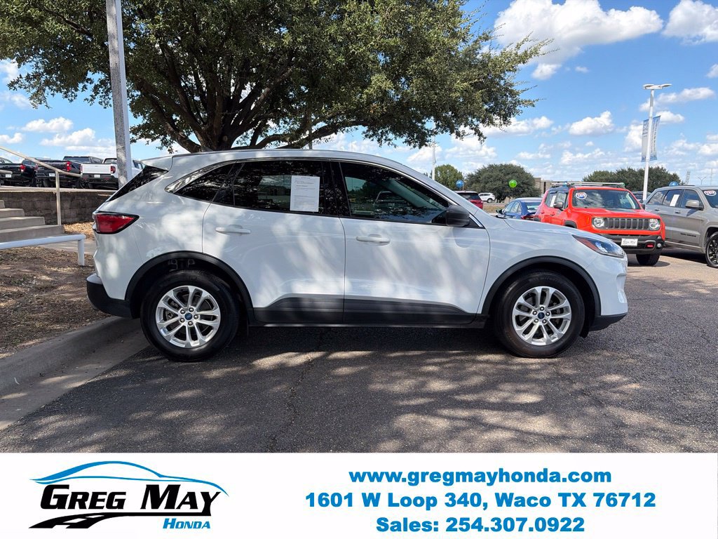 Used 2022 Ford Escape SE w/ Convenience Package FWD image 9