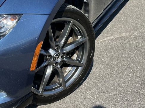 Used 2020 MAZDA MX-5 Miata RF Grand Touring w/ Appearance Package image 9