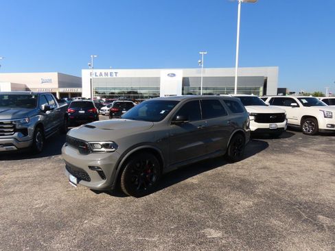 Used 2021 Dodge Durango R/T w/ Tow 'N Go Package image 2