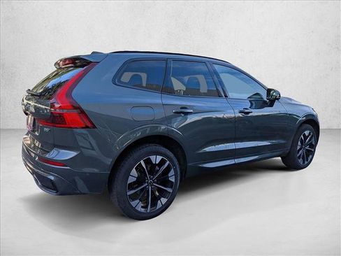 Certified 2026 Volvo XC60 B5 Plus w/ Climate Package image 5