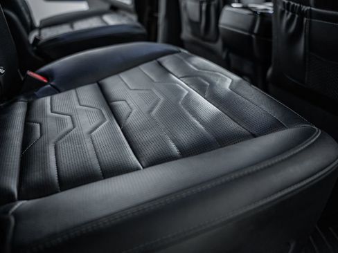 Used 2022 Kia Telluride SX w/ SX Prestige Package image 38