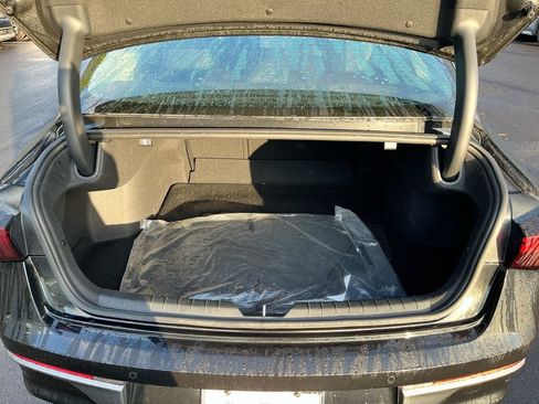 Used 2025 Kia K5 EX image 28