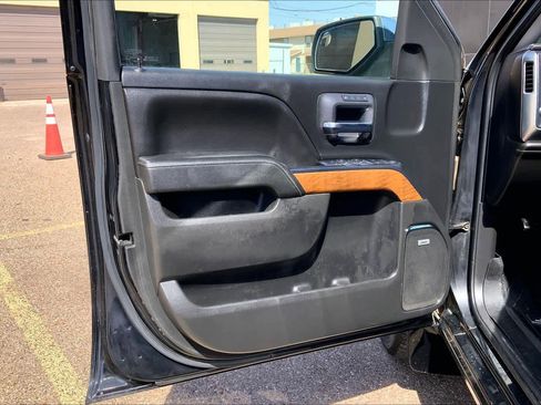 Used 2016 Chevrolet Silverado 1500 LTZ w/ LTZ Plus Package image 22