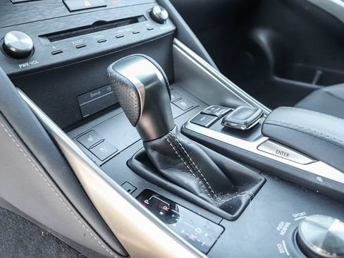 Used 2019 Lexus IS 300 RWD image 16