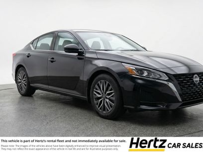 Used 2025 Nissan Altima 2.5 SV