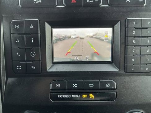 Used 2018 Ford F150 XLT w/ Equipment Group 301A Mid AWD/4WD image 22