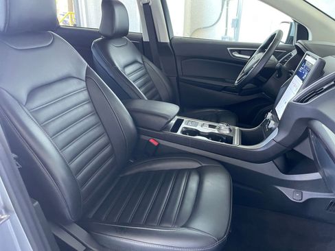 Used 2024 Ford Edge SEL image 36