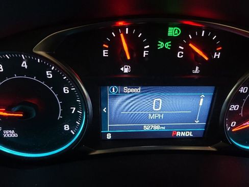 Used 2024 Chevrolet Equinox LT AWD/4WD image 22