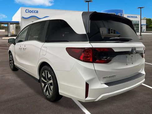 New 2026 Honda Odyssey EX-L image 3