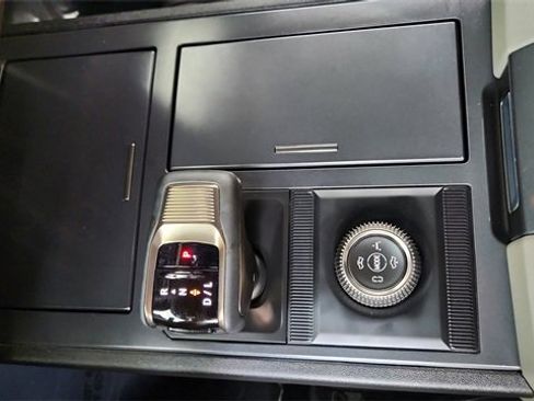 Used 2024 GMC Hummer EV 3X w/ LPO, Illumination Package image 47