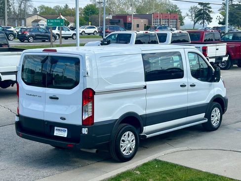 Certified 2025 Ford Transit 250 Low Roof w/ Exterior Upgrade Package RWD image 6