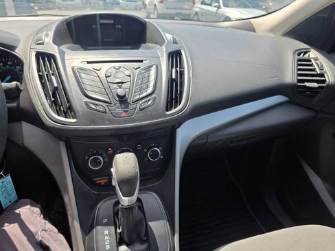 Used 2016 Ford Escape SE AWD/4WD image 16