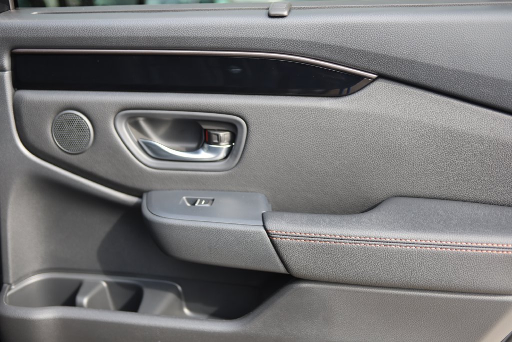 New 2026 Honda Pilot TrailSport image 33