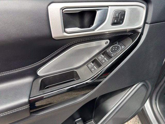 Used 2022 Ford Explorer ST w/ Equipment Group 401A AWD/4WD image 20