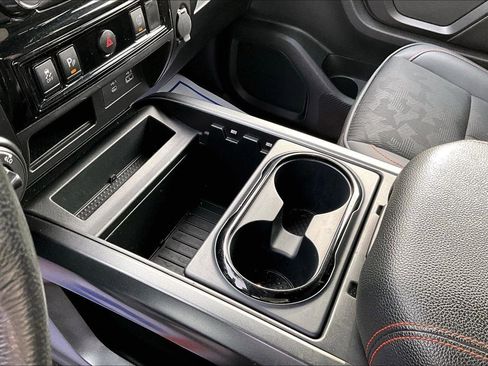 Used 2022 Nissan Titan PRO-4X w/ Off Road Protection Package image 12